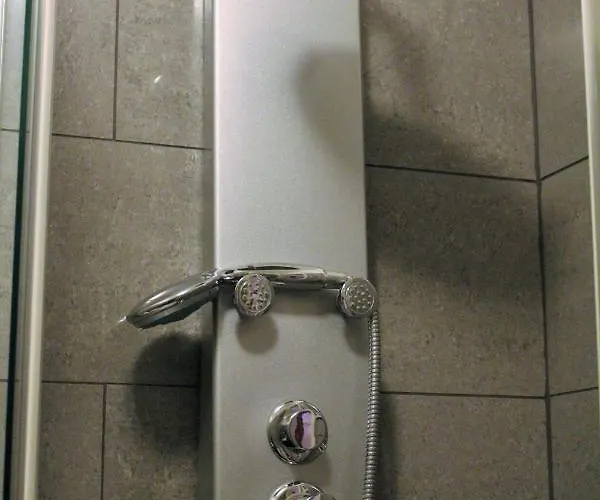 ホームステイ Zentral In